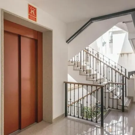 Macarena & Parking Gratis Apartment